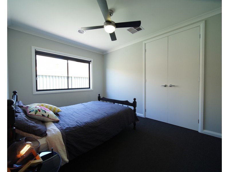 26 Inverness Drive, Junortoun VIC 3551