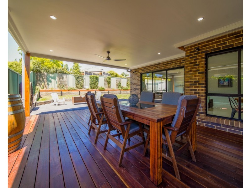 26 Inverness Drive, Junortoun VIC 3551