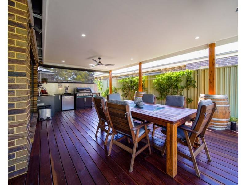 26 Inverness Drive, Junortoun VIC 3551