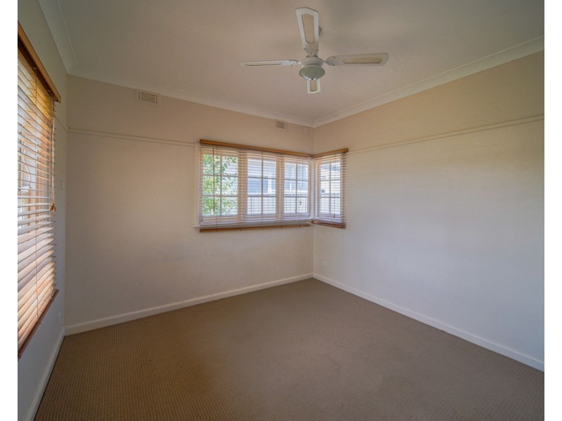 14 Walker Street, Long Gully VIC 3550