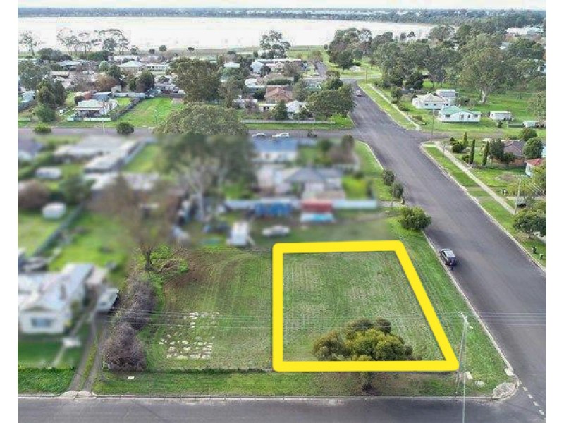 2 Margaret Street, Edenhope VIC 3318