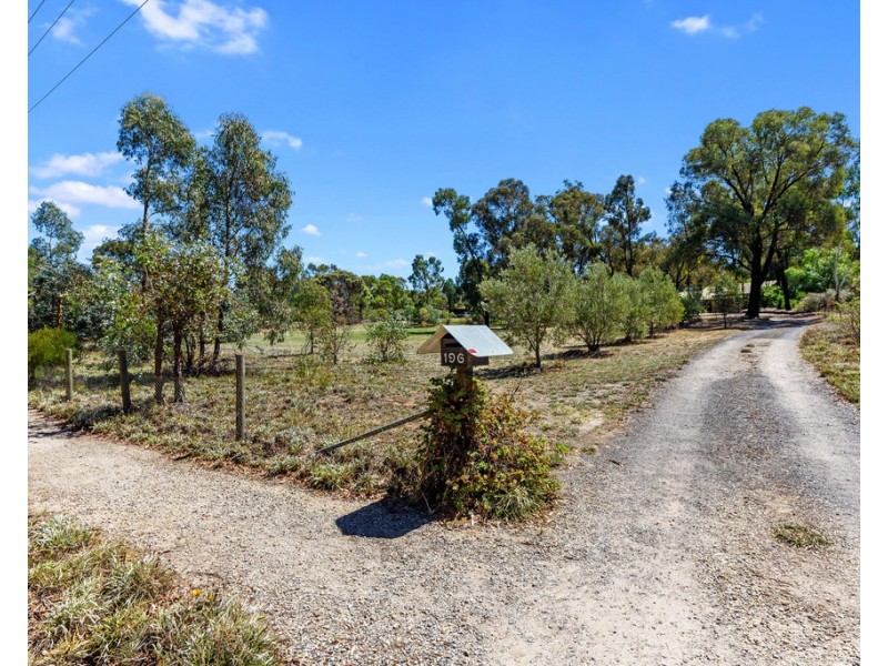 196 Sailors Gully Road, Sailors Gully VIC 3556