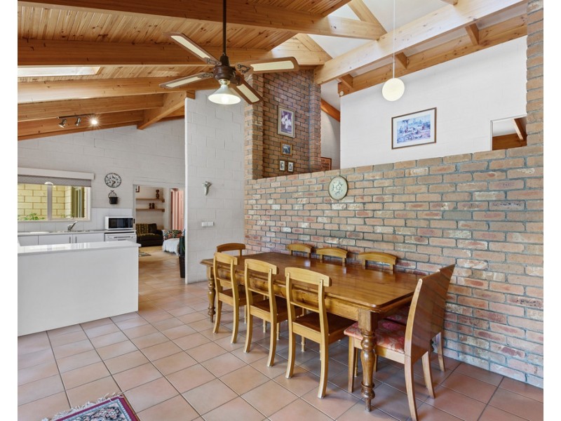 196 Sailors Gully Road, Sailors Gully VIC 3556