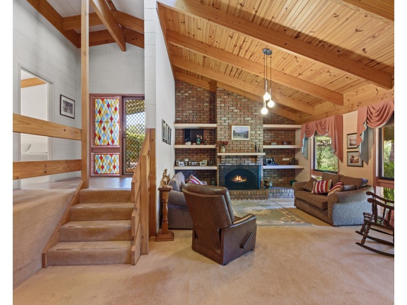 196 Sailors Gully Road, Sailors Gully VIC 3556