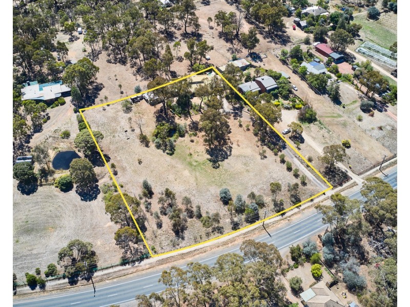 196 Sailors Gully Road, Sailors Gully VIC 3556