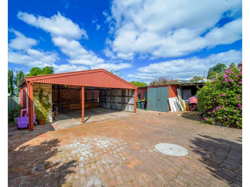 43 Booth Street, Golden Square VIC 3555