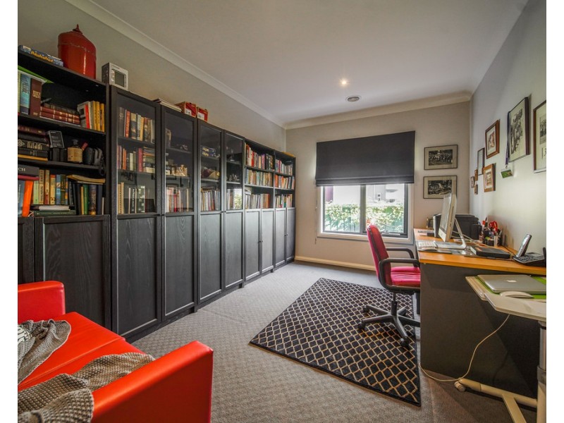 29 Cousins Street, Strathdale VIC 3550