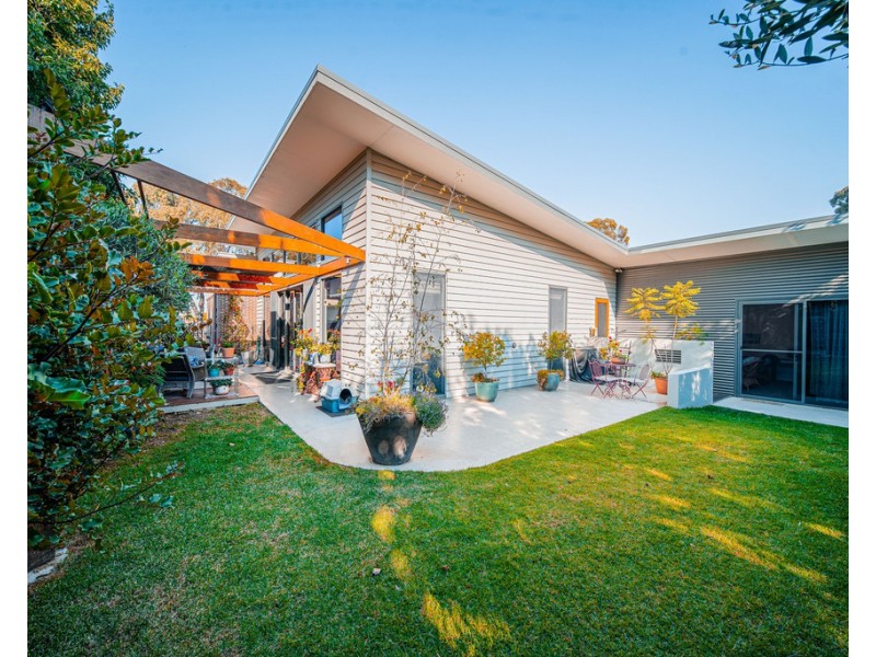 29 Cousins Street, Strathdale VIC 3550