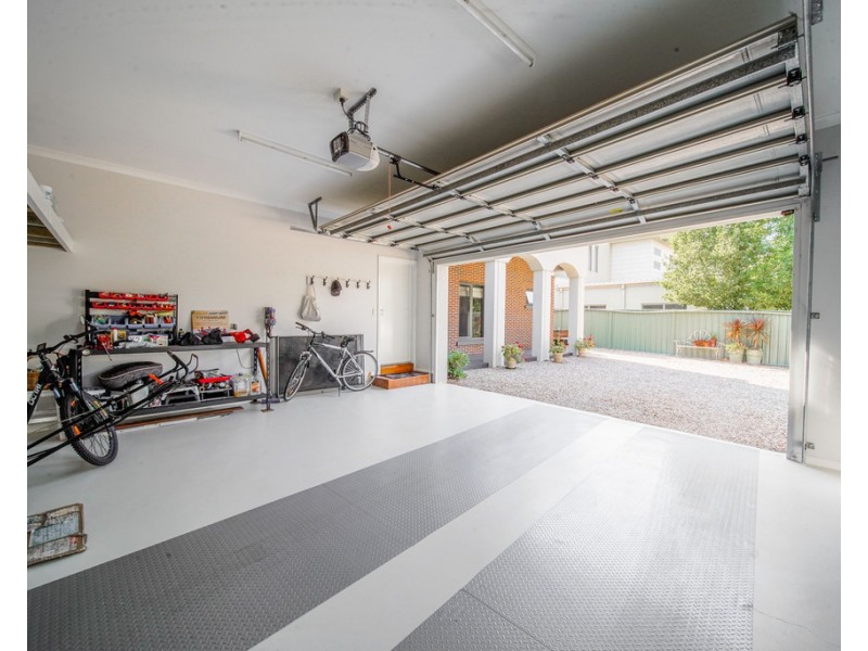 29 Cousins Street, Strathdale VIC 3550