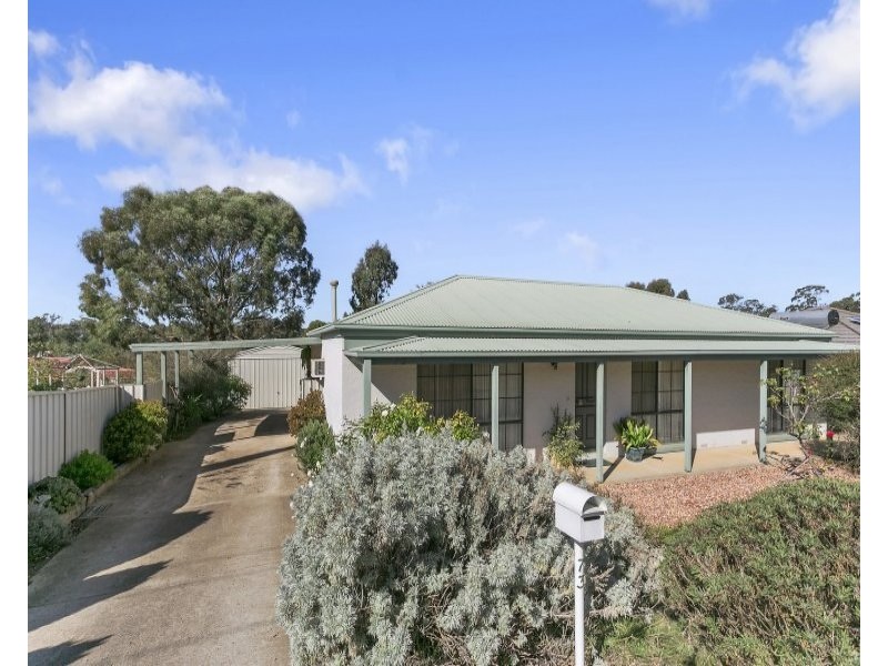 73 Morrison Street, Kangaroo Flat VIC 3555