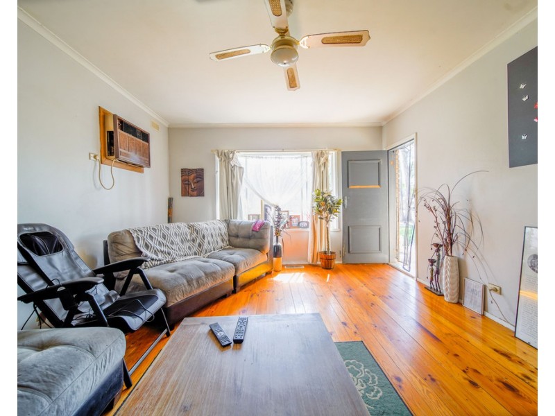 60 Golf Course Road, Ascot VIC 3364