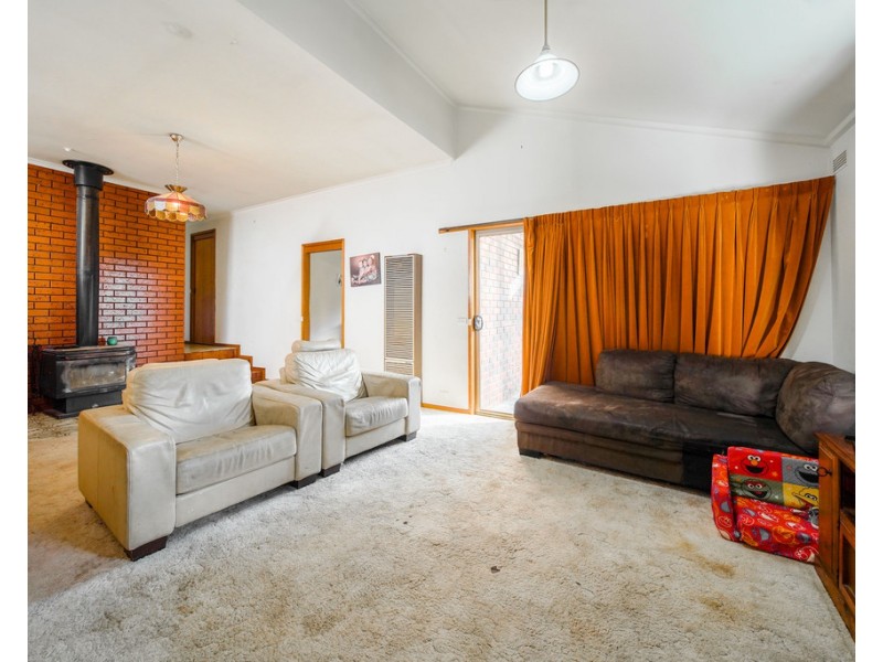 18 Bolton Drive, Kennington VIC 3550