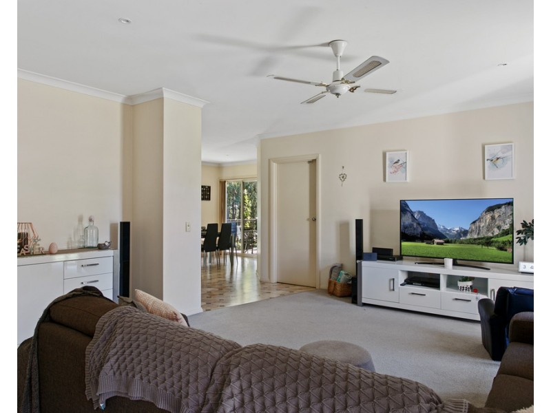 4 Miranda Close, Strathdale VIC 3550