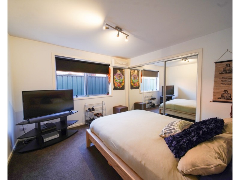 25 Symes Street, Kangaroo Flat VIC 3555