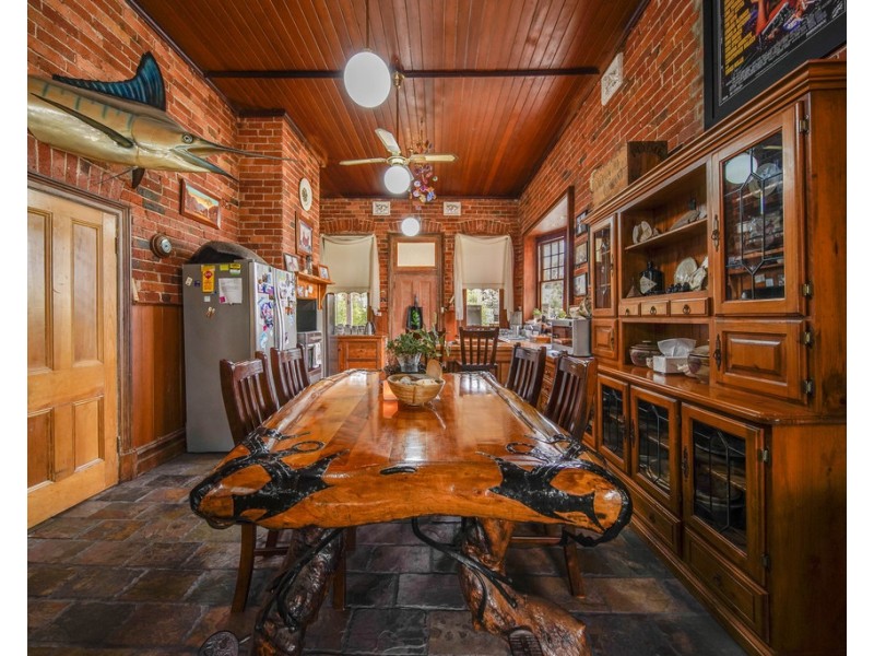 63 Whewell Street, Neilborough VIC 3570