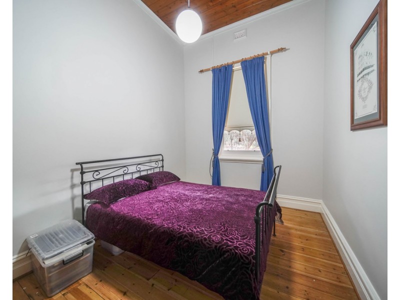 63 Whewell Street, Neilborough VIC 3570