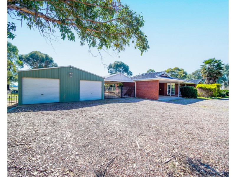 203 Englishes Road, Goornong VIC 3557