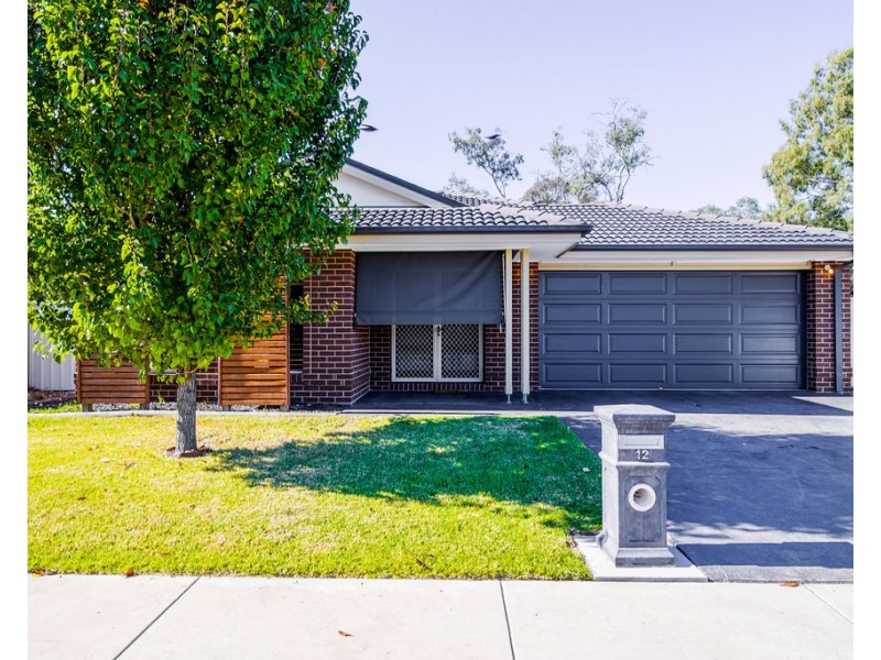 12 Sampson Place, Marong VIC 3515