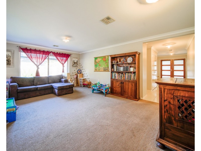 12 Sampson Place, Marong VIC 3515