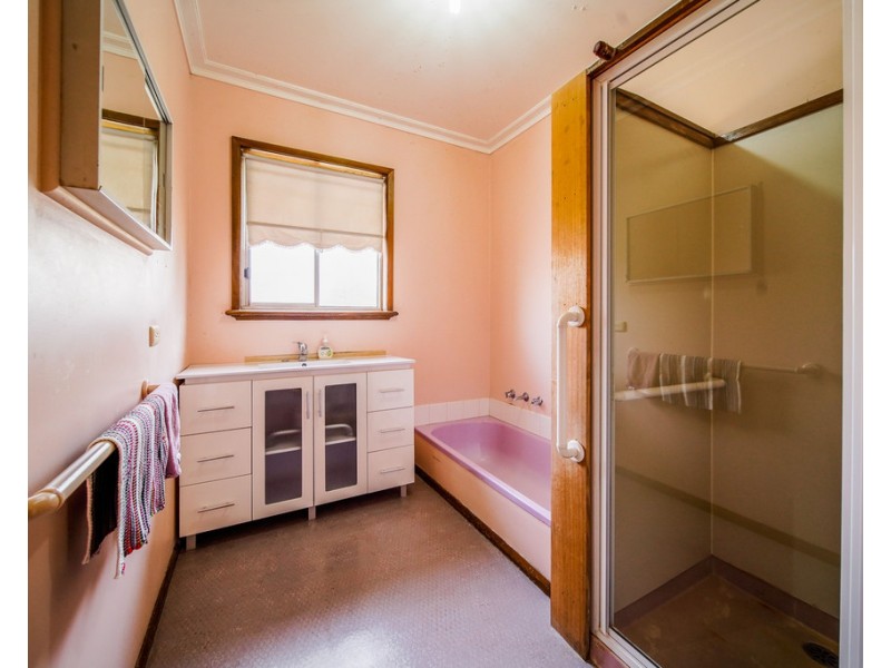 72 Bright Street, California Gully VIC 3556