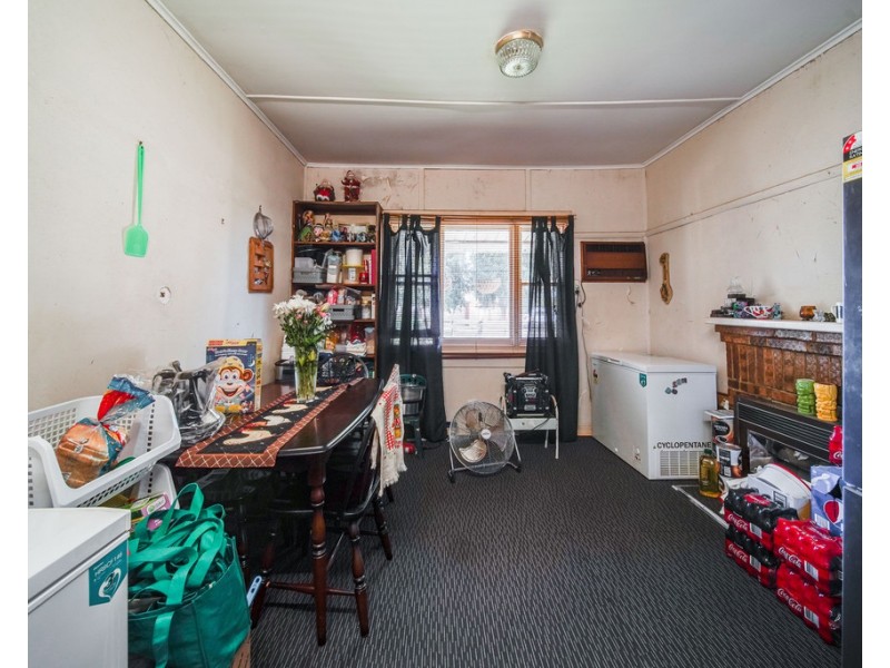 10 Bolt Street, Long Gully VIC 3550