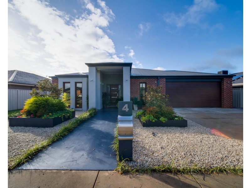 4 Oneill Court, Epsom VIC 3551