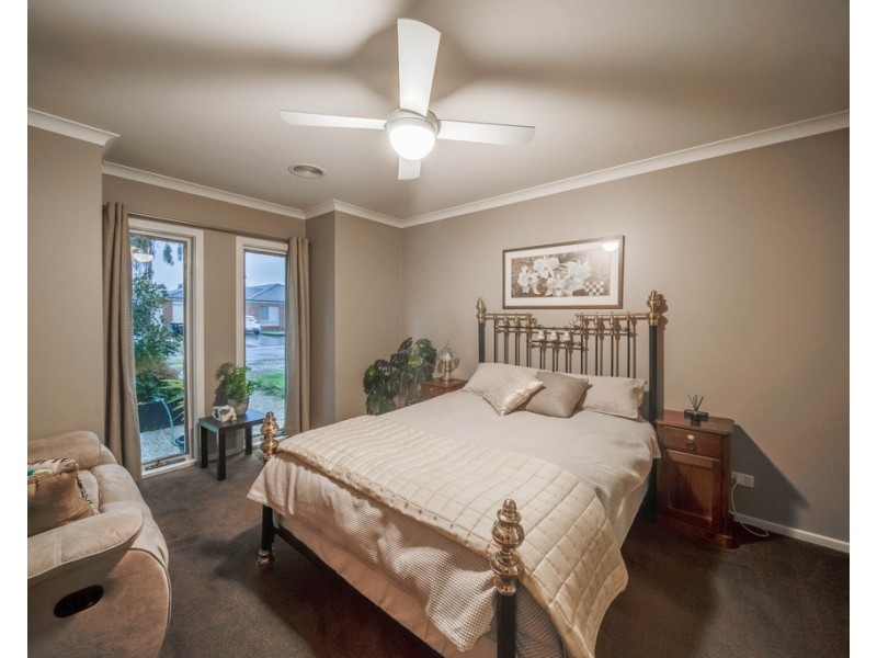 4 Oneill Court, Epsom VIC 3551