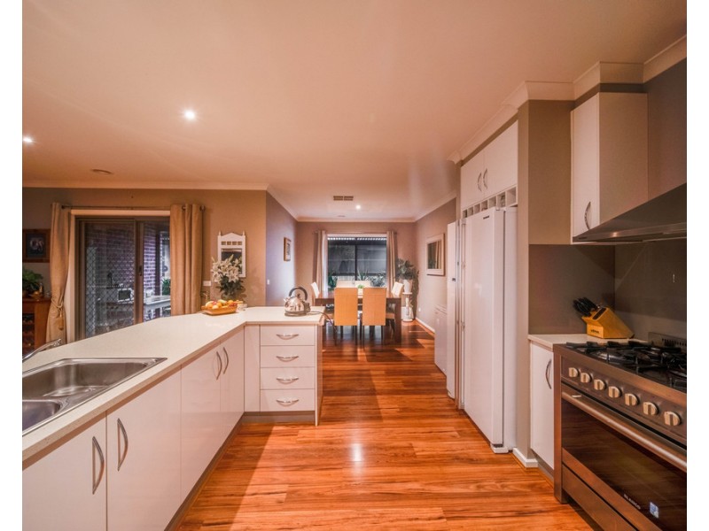 4 Oneill Court, Epsom VIC 3551