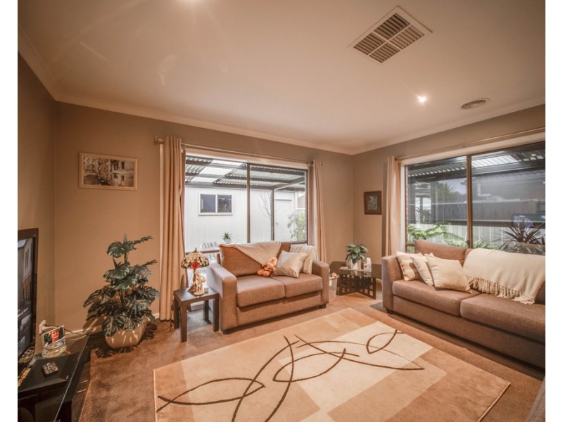 4 Oneill Court, Epsom VIC 3551