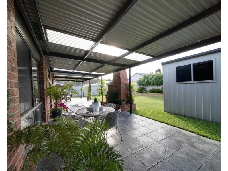 4 Oneill Court, Epsom VIC 3551