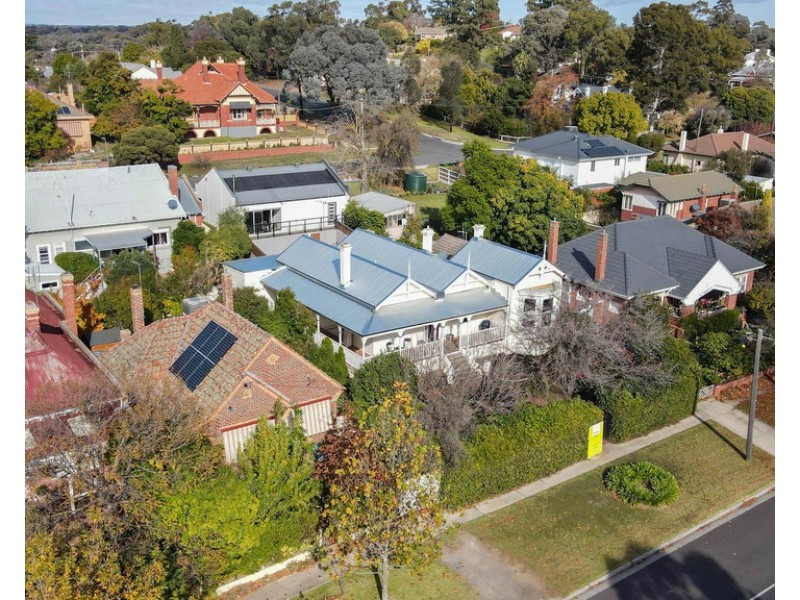 29 Pyke Street, Quarry Hill VIC 3550