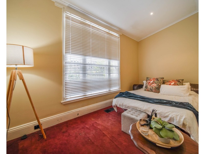 29 Pyke Street, Quarry Hill VIC 3550
