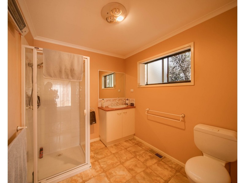 9 Aspera Way, Kangaroo Flat VIC 3555