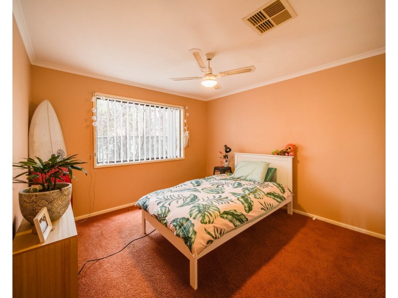 9 Aspera Way, Kangaroo Flat VIC 3555