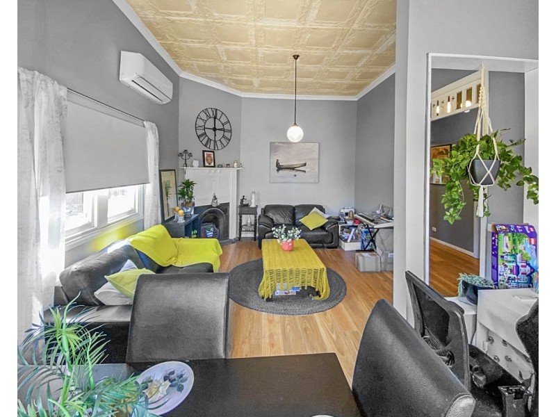 4 Knape Street, Long Gully VIC 3550