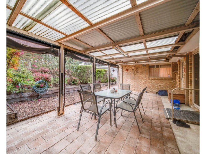 17 Lukin Crescent, Kangaroo Flat VIC 3555
