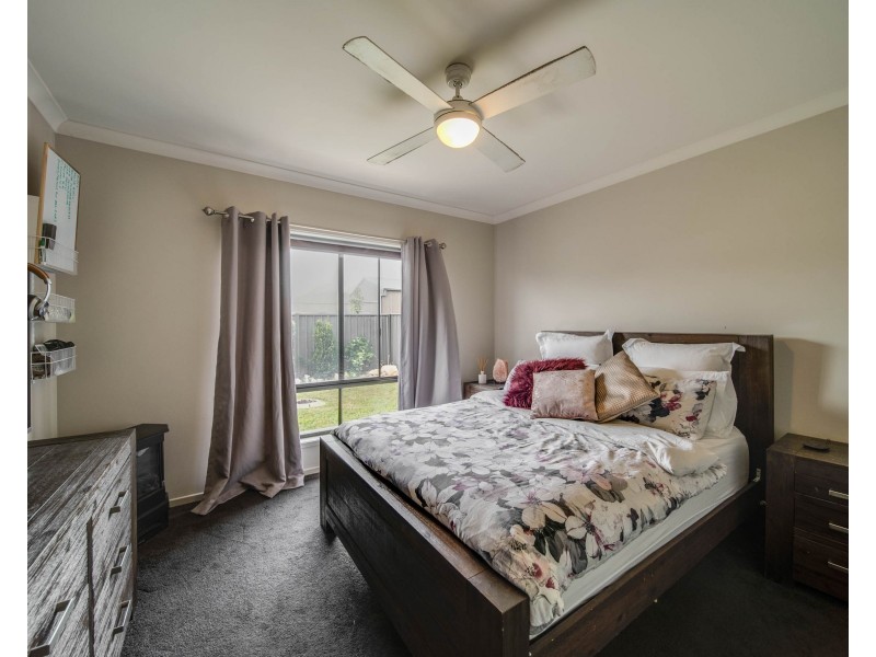 4 Fitzgerald Rd, Huntly VIC 3551