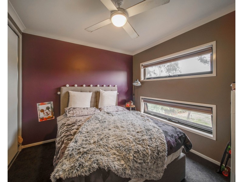 4 Fitzgerald Rd, Huntly VIC 3551