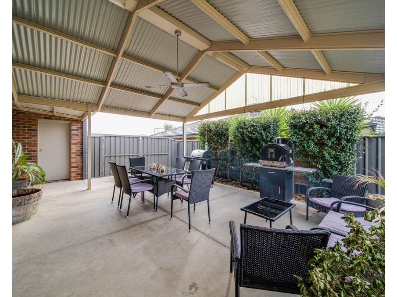 4 Fitzgerald Rd, Huntly VIC 3551