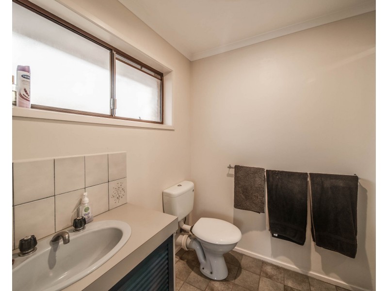 3 Graemar Court, Kangaroo Flat VIC 3555