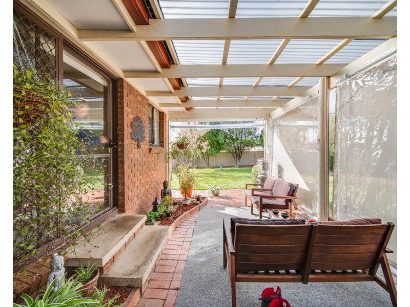 3 Graemar Court, Kangaroo Flat VIC 3555