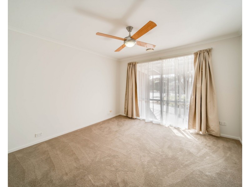 8 Medusa St, Strathfieldsaye VIC 3551