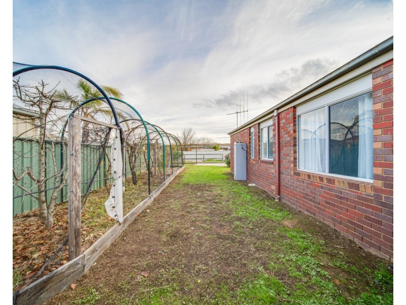 8 Medusa St, Strathfieldsaye VIC 3551