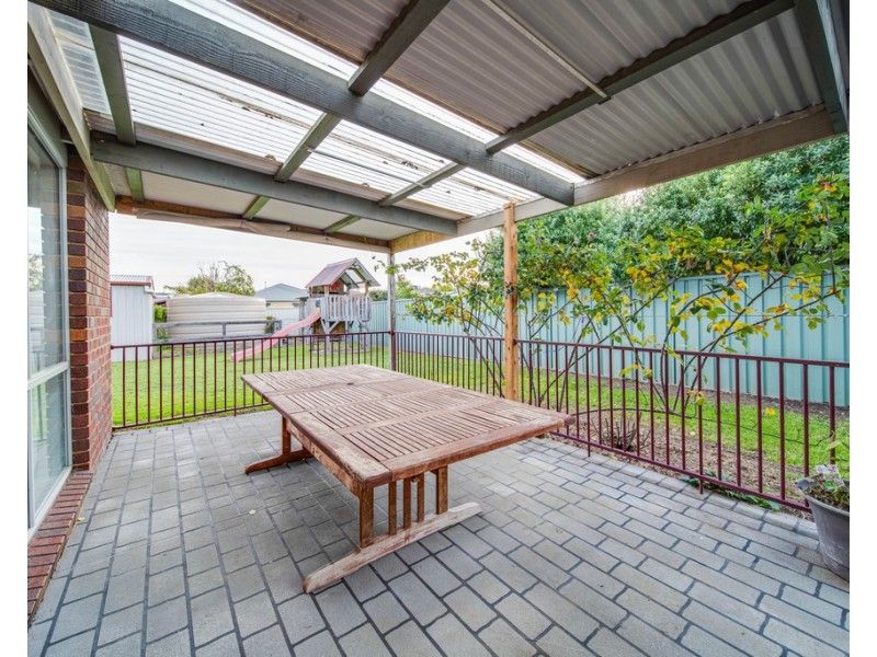 8 Medusa St, Strathfieldsaye VIC 3551