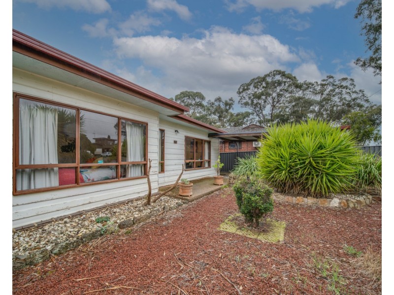 96 Lockwood Rd, Kangaroo Flat VIC 3555