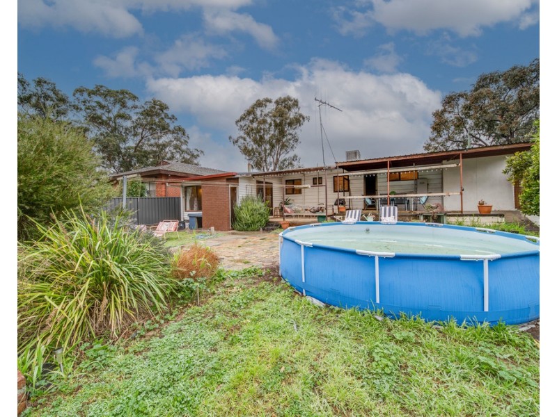 96 Lockwood Rd, Kangaroo Flat VIC 3555
