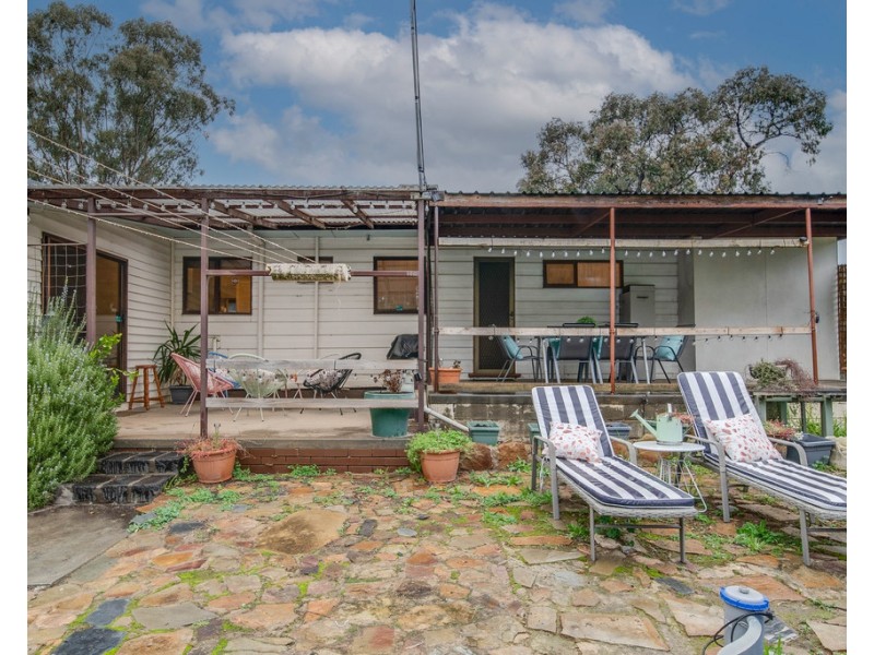 96 Lockwood Rd, Kangaroo Flat VIC 3555