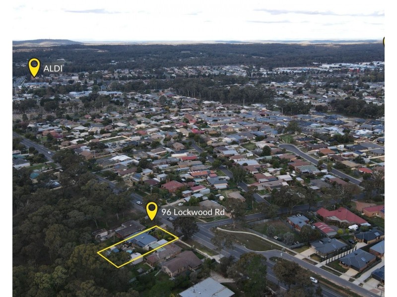 96 Lockwood Rd, Kangaroo Flat VIC 3555