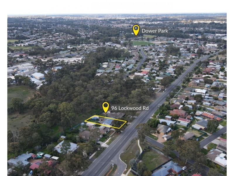 96 Lockwood Rd, Kangaroo Flat VIC 3555