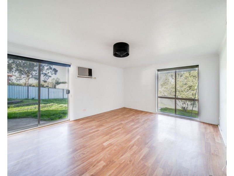 18 Magellan Crescent, Kangaroo Flat VIC 3555